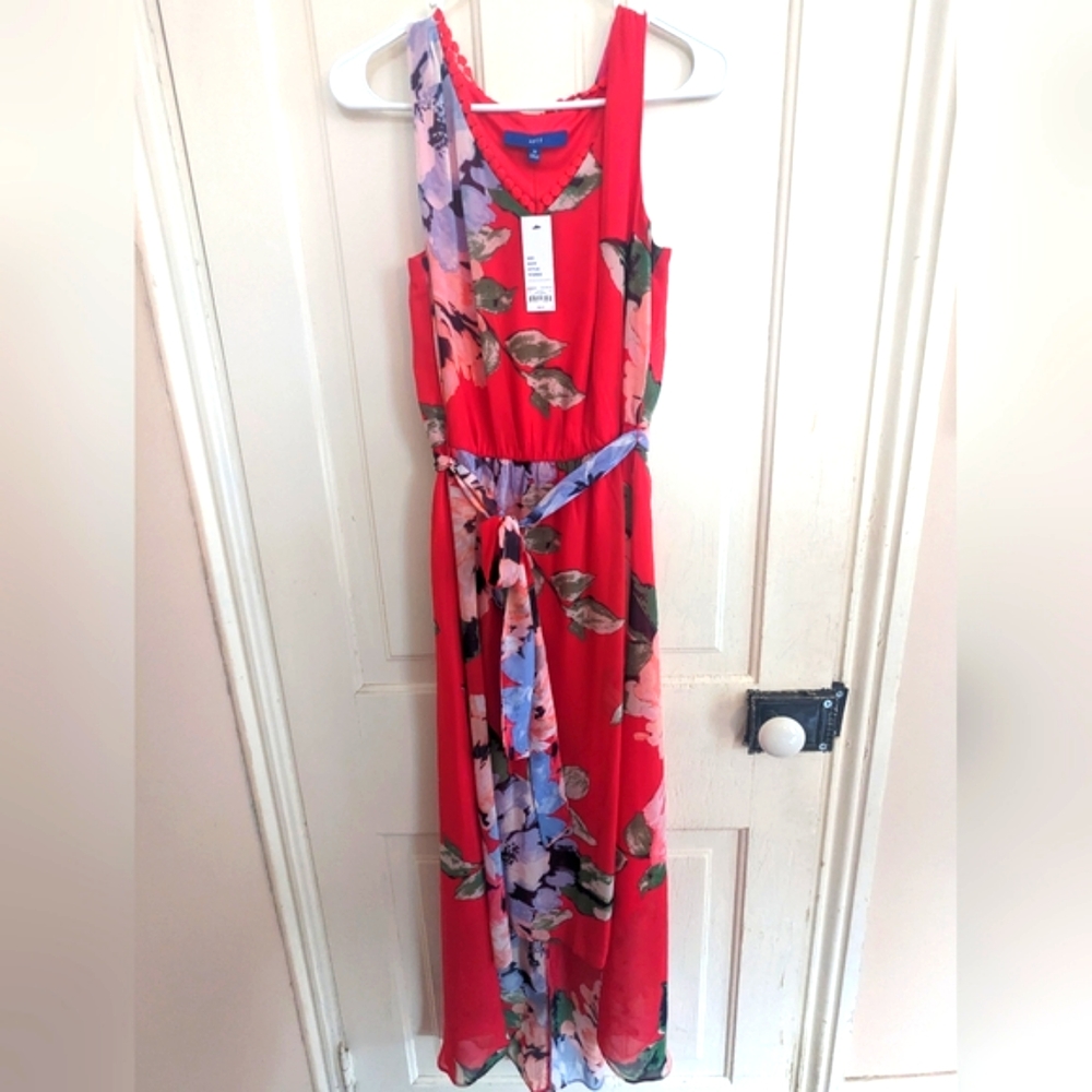 NWT! Women's Medium Apt. 9 Floral Dress